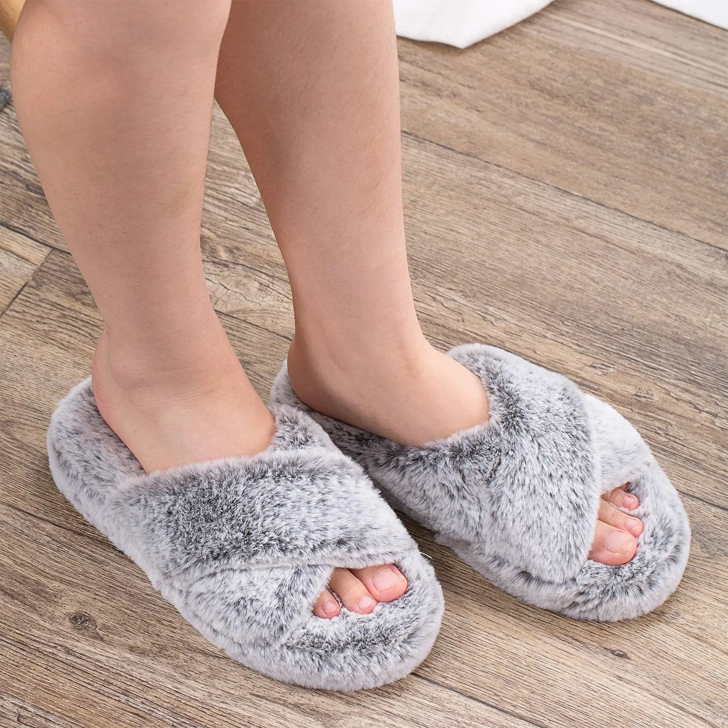 DL Fluffy Womens House Slippers Cross Band Open Toe, Soft Plush Fleece Bedroom Slippers Women Memory Foam, Comfy Fuzzy Slip On Non-Slip Womens Slippers Indoor Leopard Size