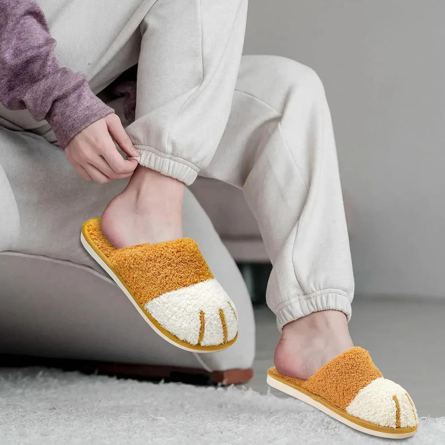 MAXTOP Women's Cat Paw Cozy Slippers Warm Gifts for Women Men with Memory Foam Trendy Cute Fuzzy Winter House Shoes Indoor Outdoor