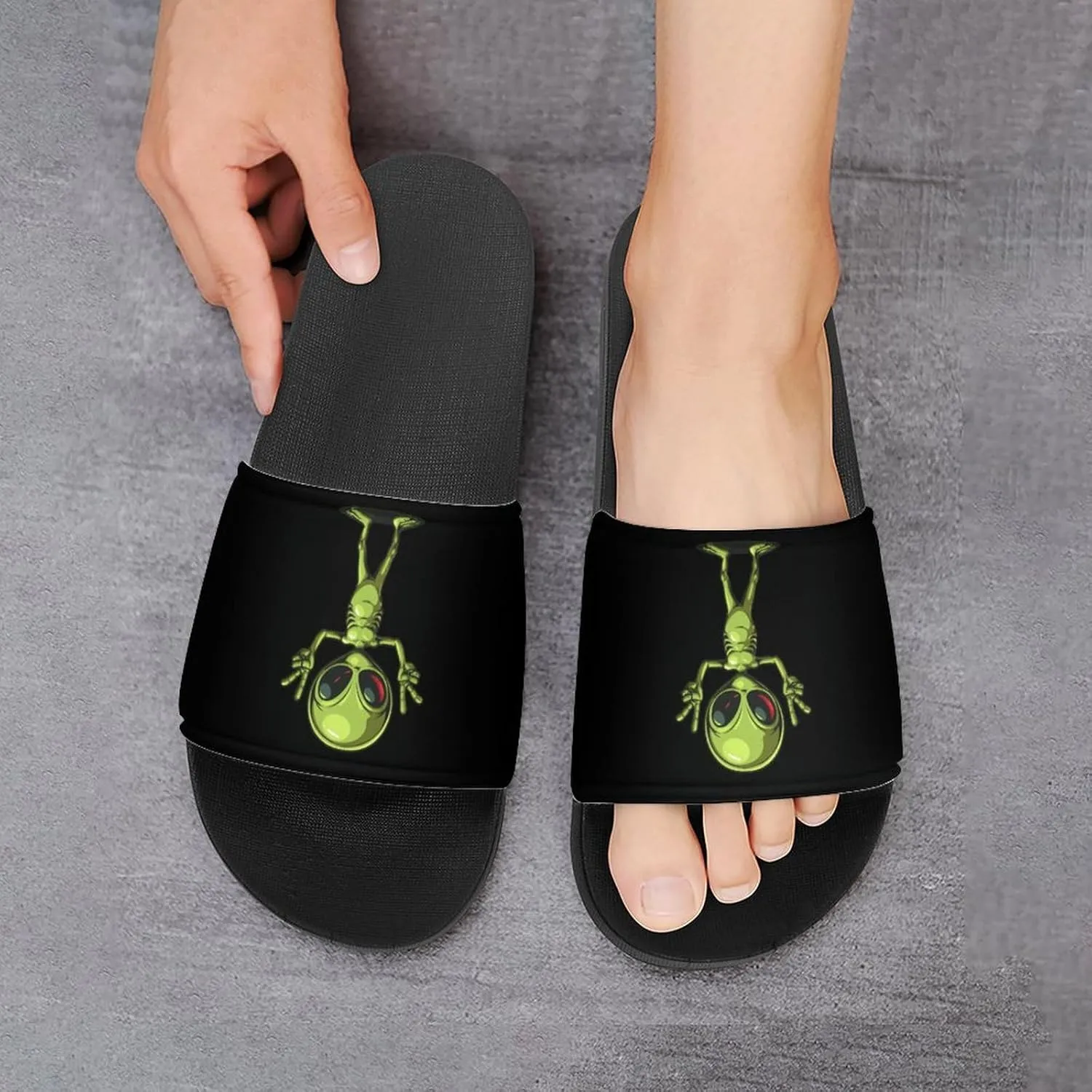Peace Alien PVC Home Slippers Non-Slip Shower Shoes Casual Bathroom Slippers for Women Men